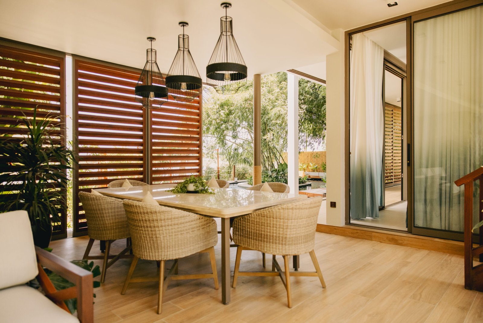 Living Room Slider Image 3